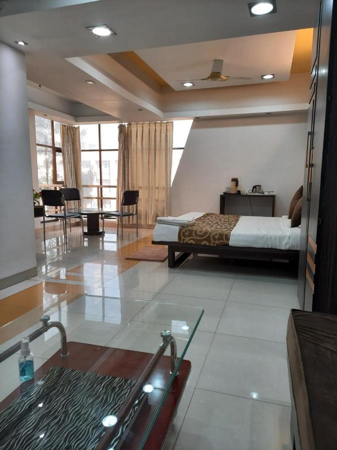 Hotel Grand Suites Индаур Экстерьер фото